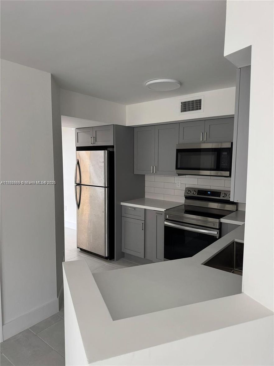 Beautifully renovated apartment. Everything NEW! Plenty of space and very nice layout. Must see. Steps from University of Miami.