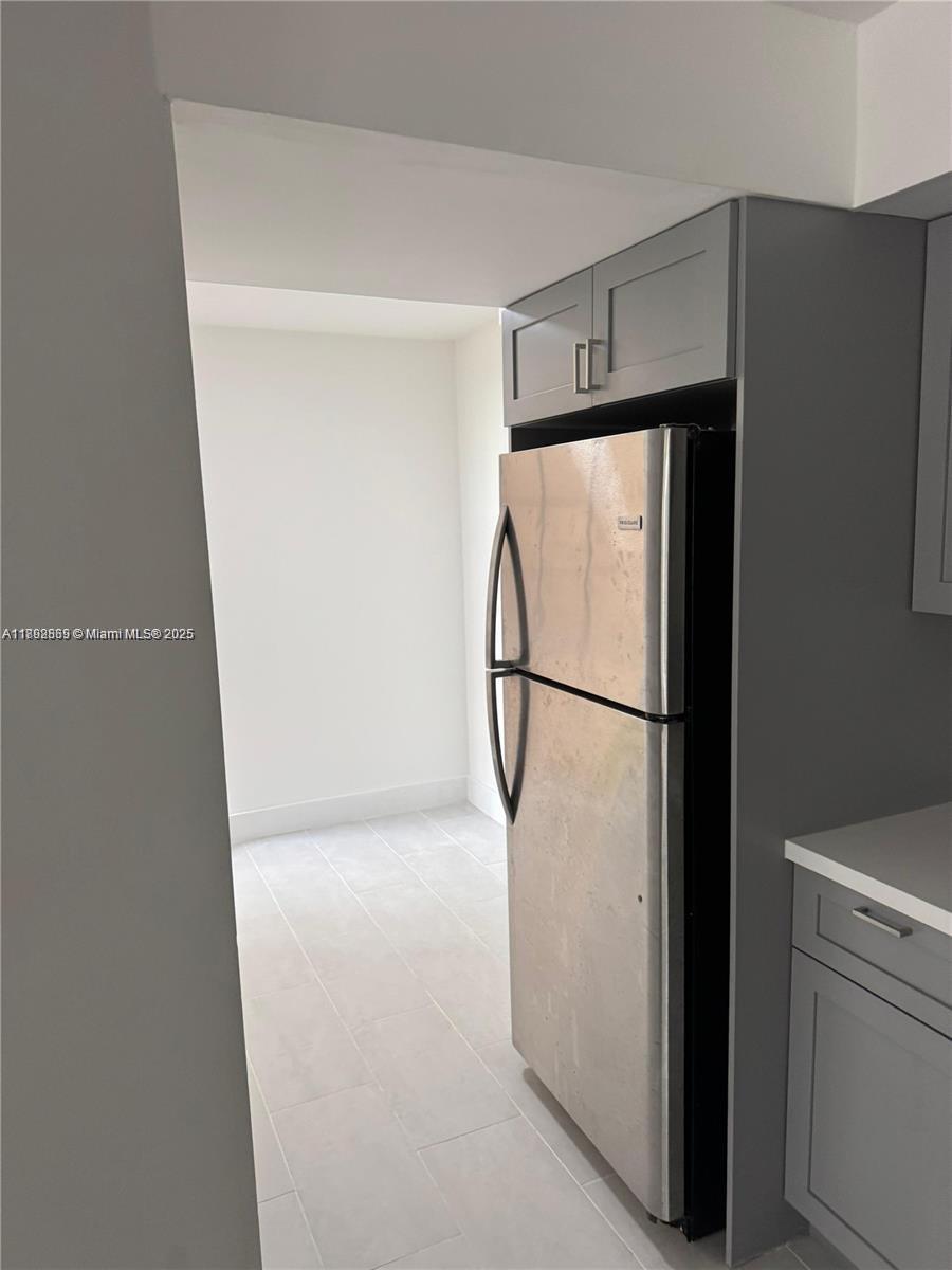 UNIVERSITY INN CONDO - Residential Lease