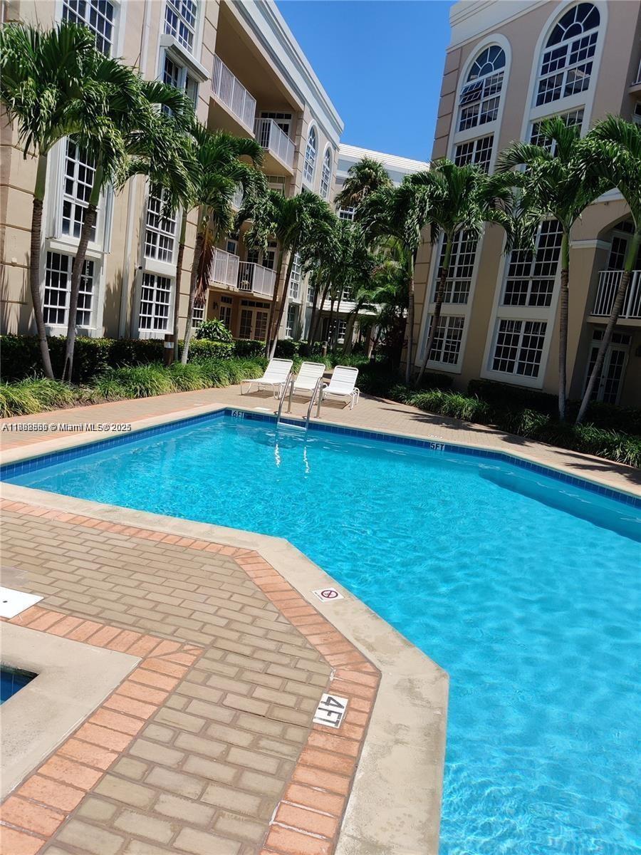 UNIVERSITY INN CONDO - Residential Lease