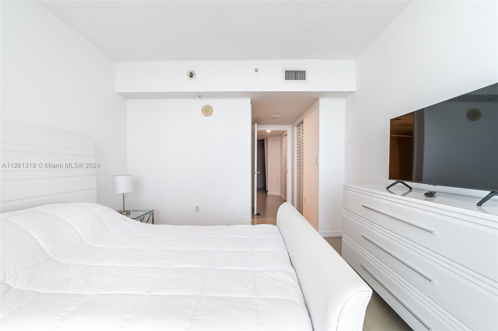 LA PERLA CONDO - Residential