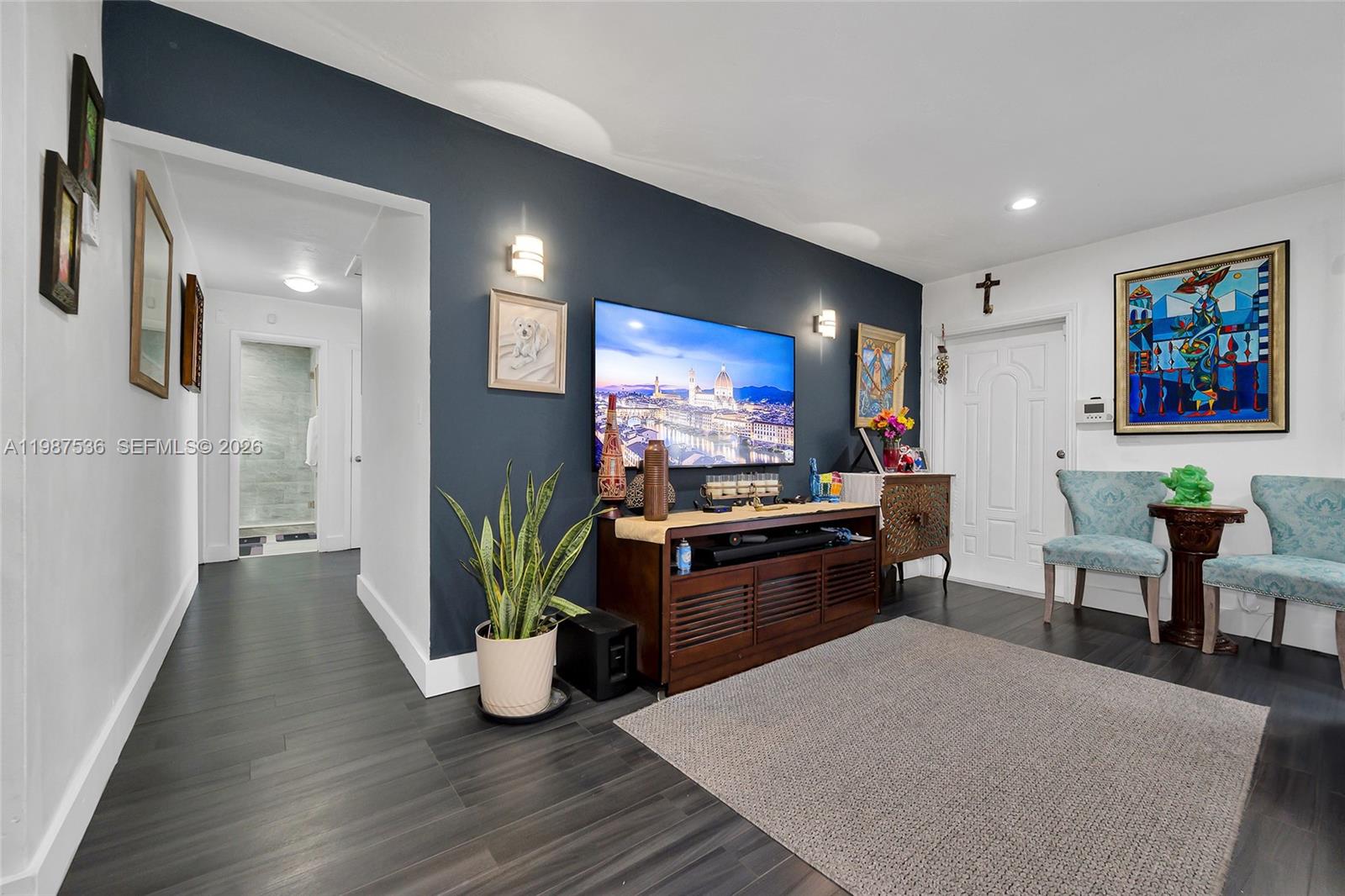 DEVON-AIRE VILLAS SEC 4 - Residential