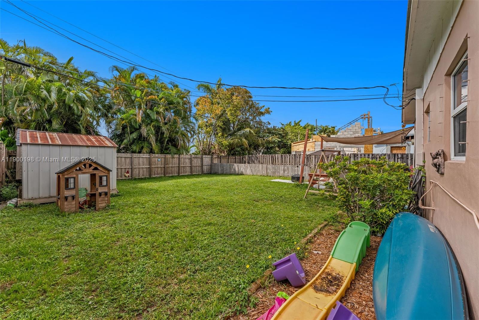 TWIN LAKES HOMES SEC 3 - Residential