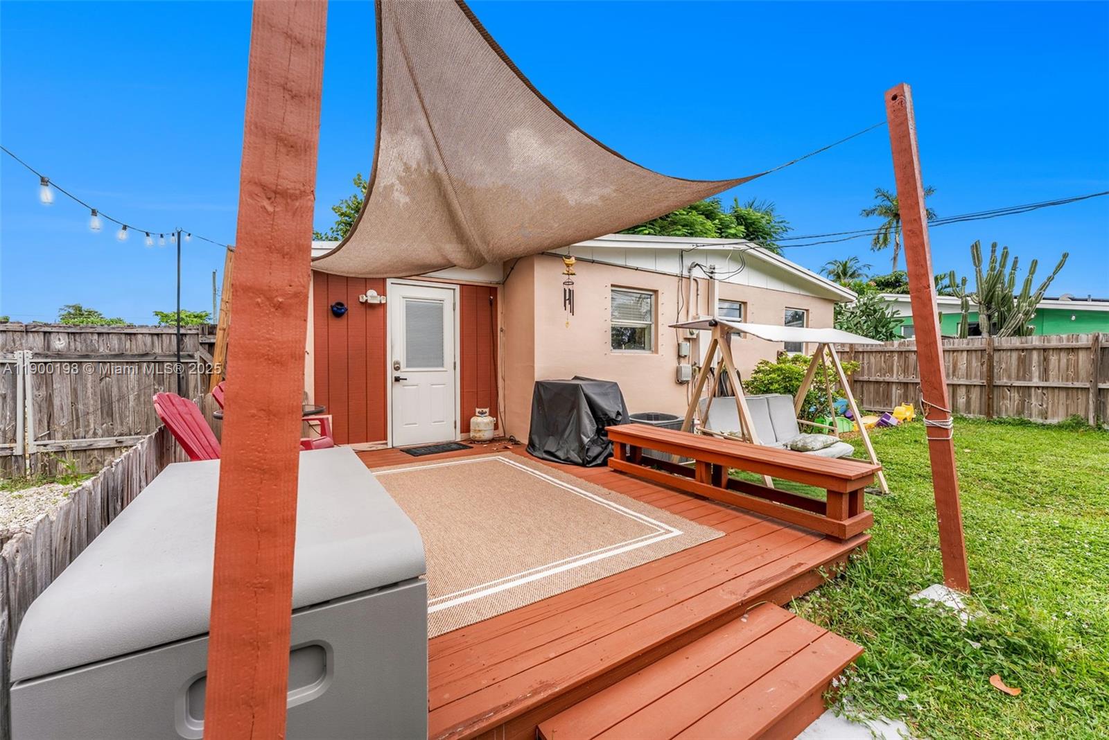 TWIN LAKES HOMES SEC 3 - Residential