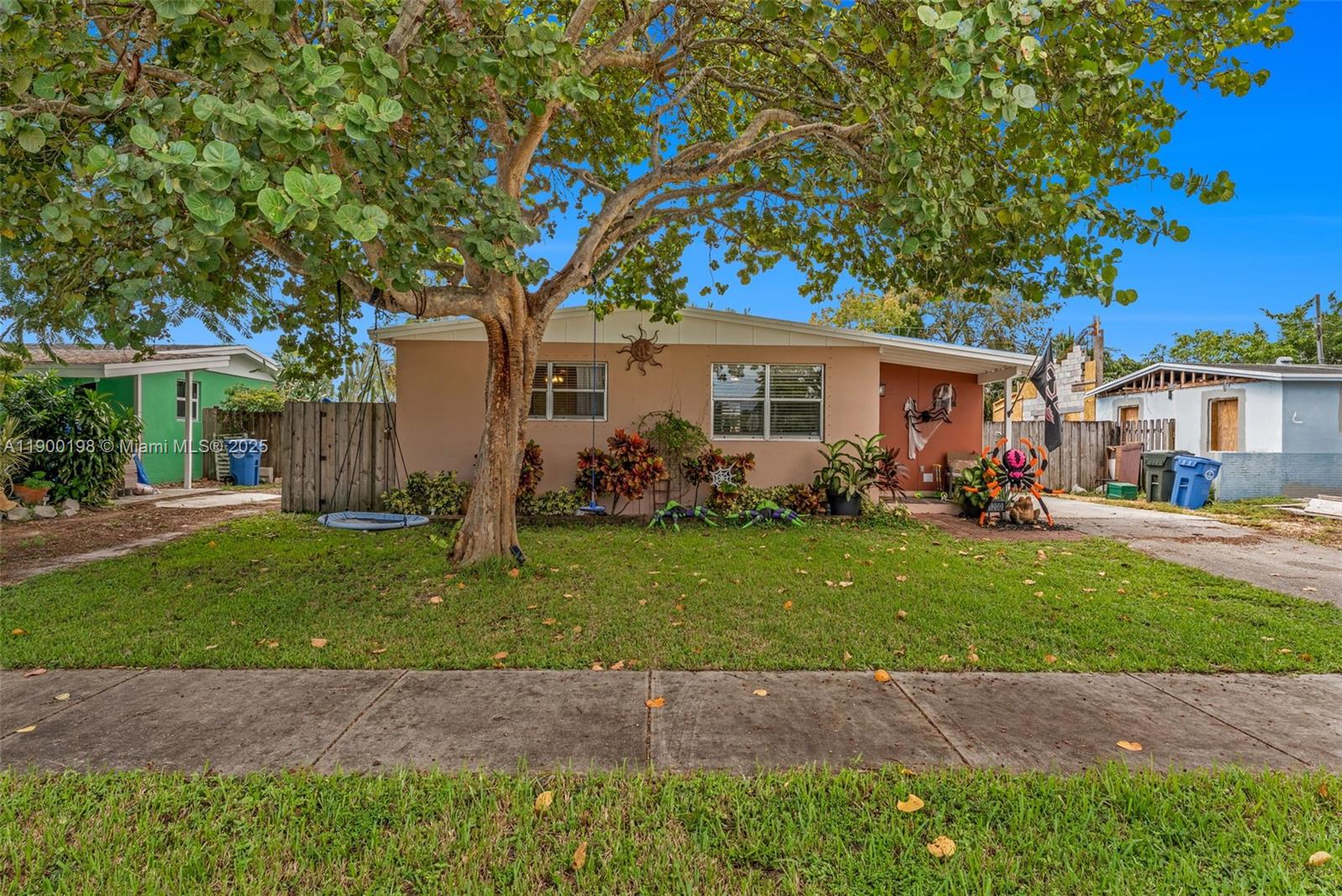 1200 NW 41st St