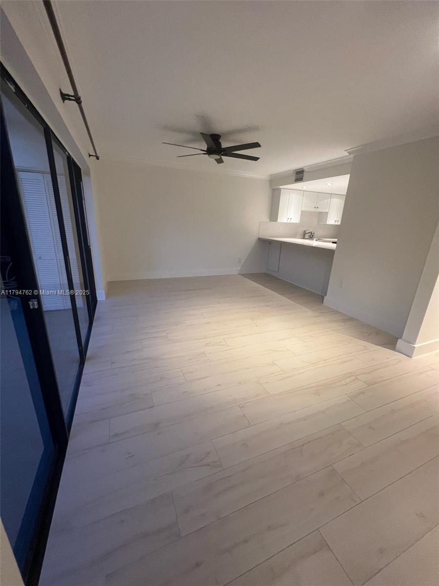 1122 SW 87th Ave