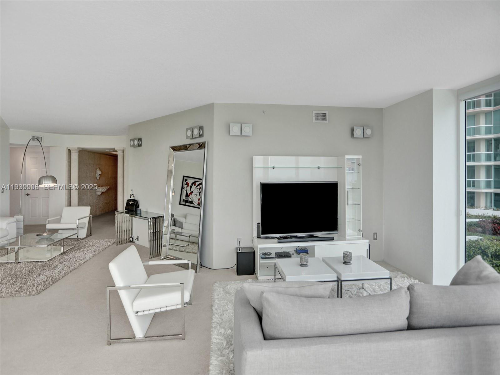 3370 Hidden Bay Dr 508