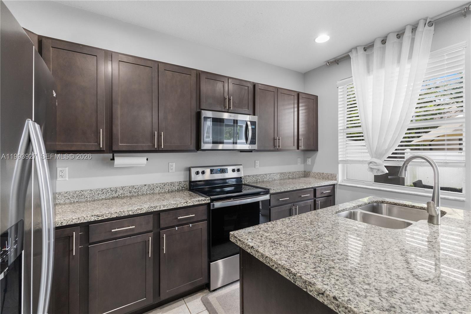 TRAILS AT CENTRAL PARC - Residential Lease