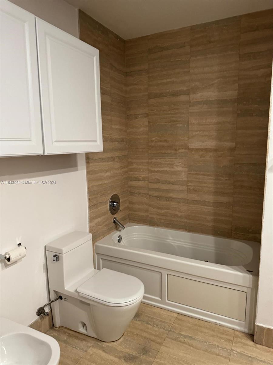 TDR TOWER III CONDO - Residential