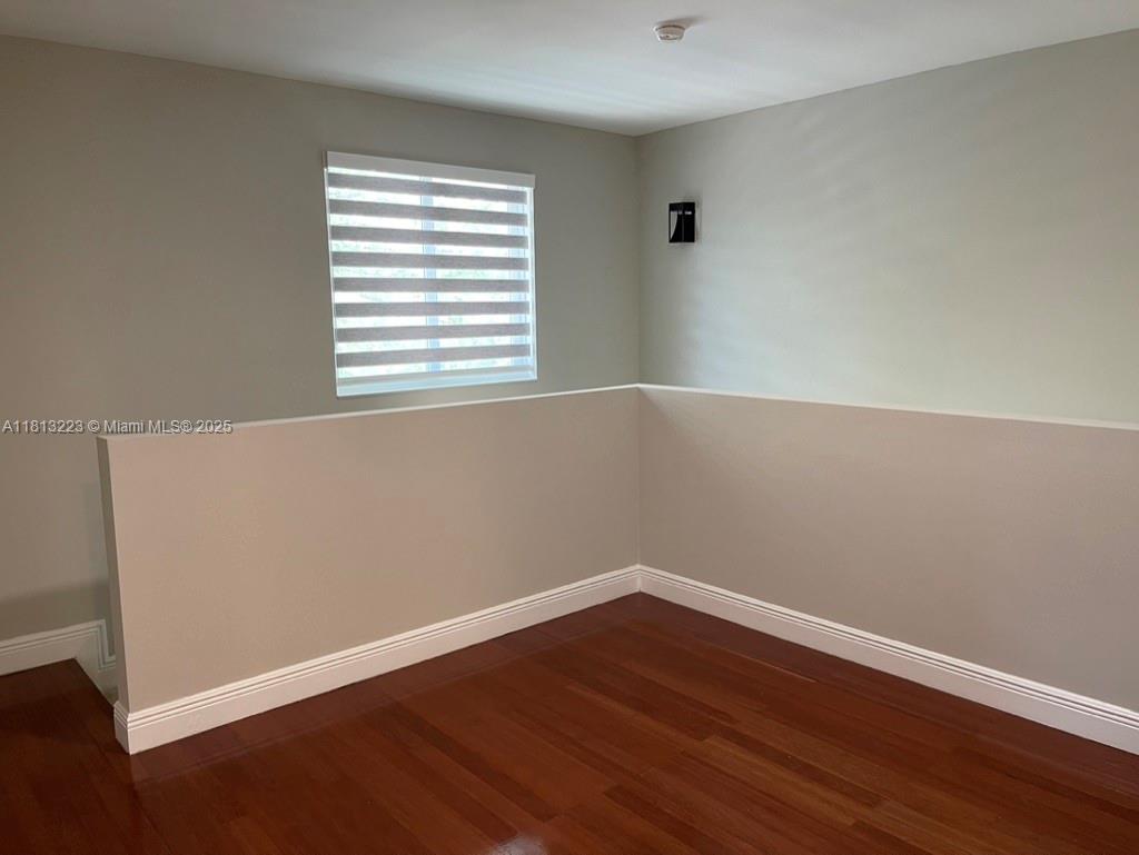 PALMHURST - Residential Lease
