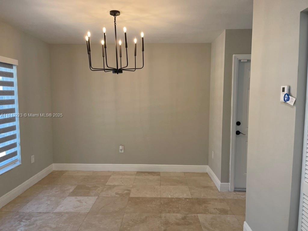 PALMHURST - Residential Lease