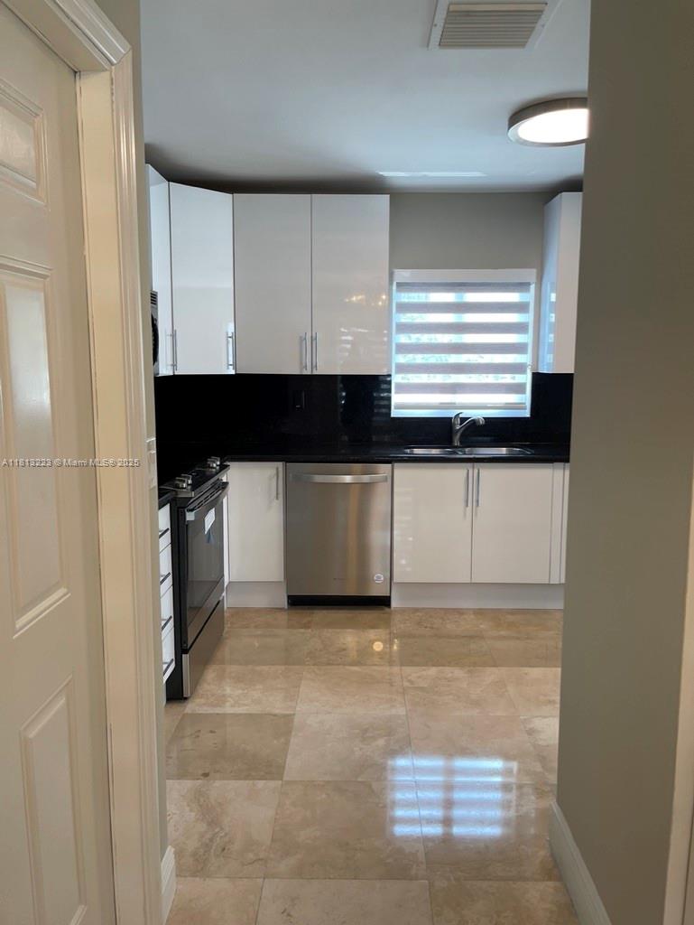 PALMHURST - Residential Lease