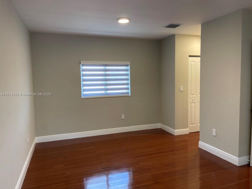 PALMHURST - Residential Lease