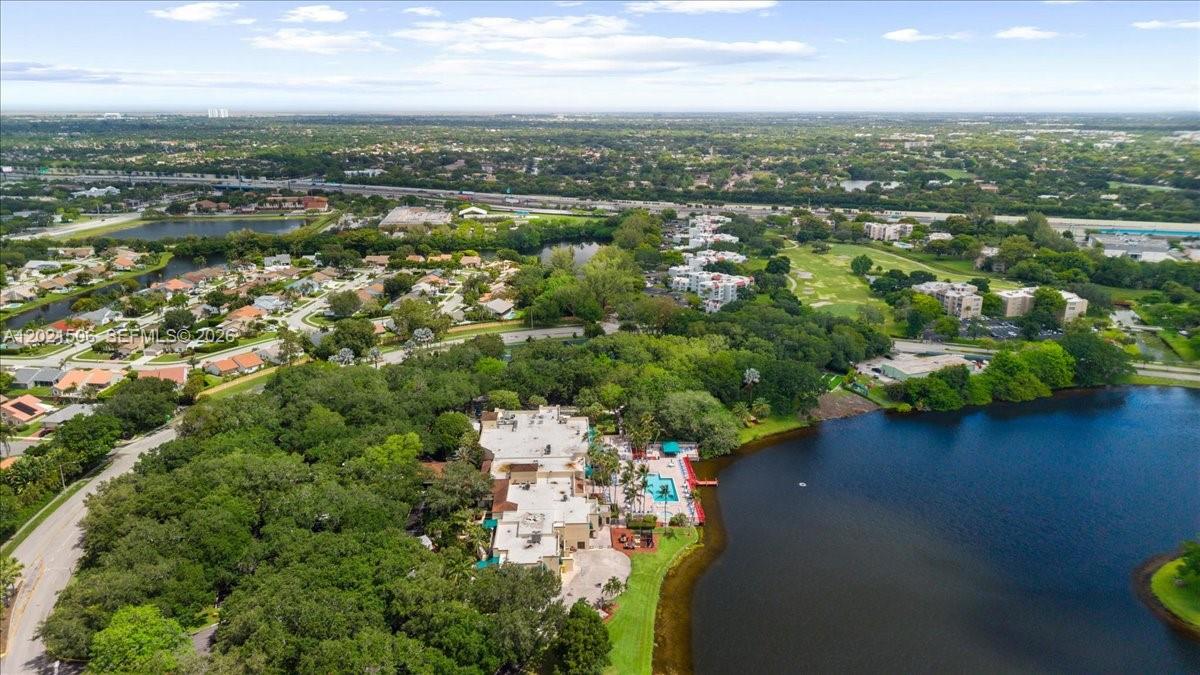 CONDO 5 OF SABAL PALM CON - Residential
