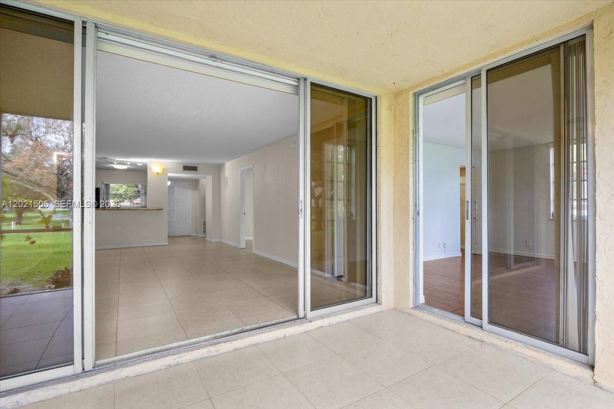 CONDO 5 OF SABAL PALM CON - Residential