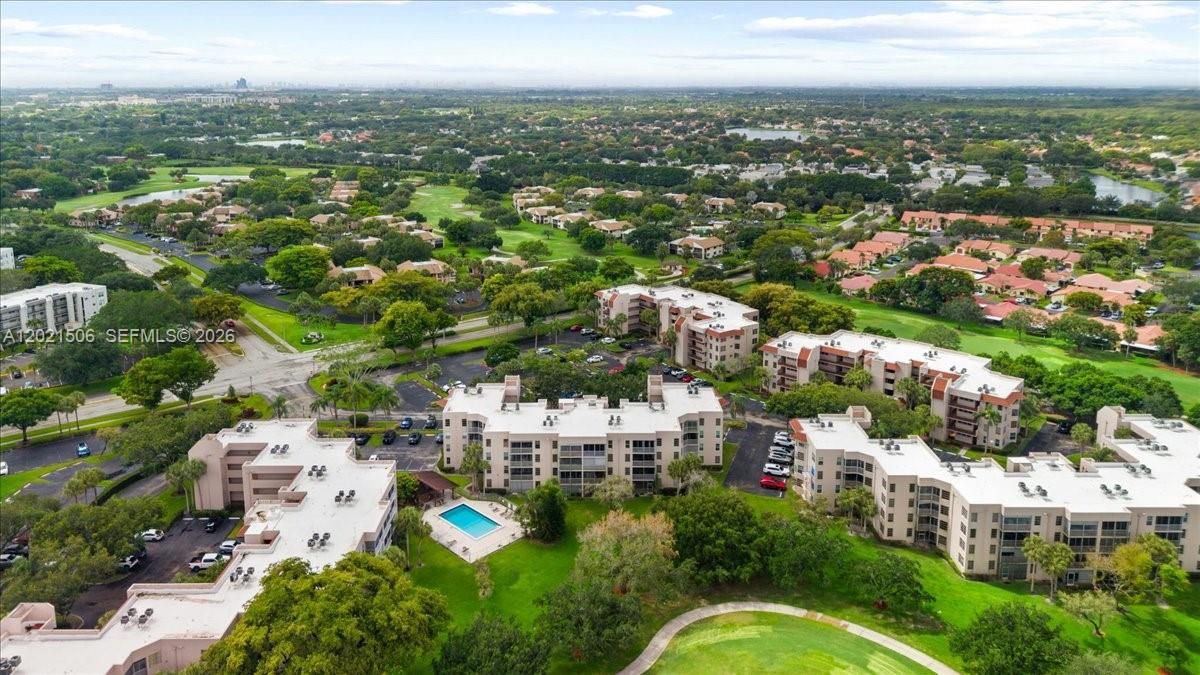 CONDO 5 OF SABAL PALM CON - Residential