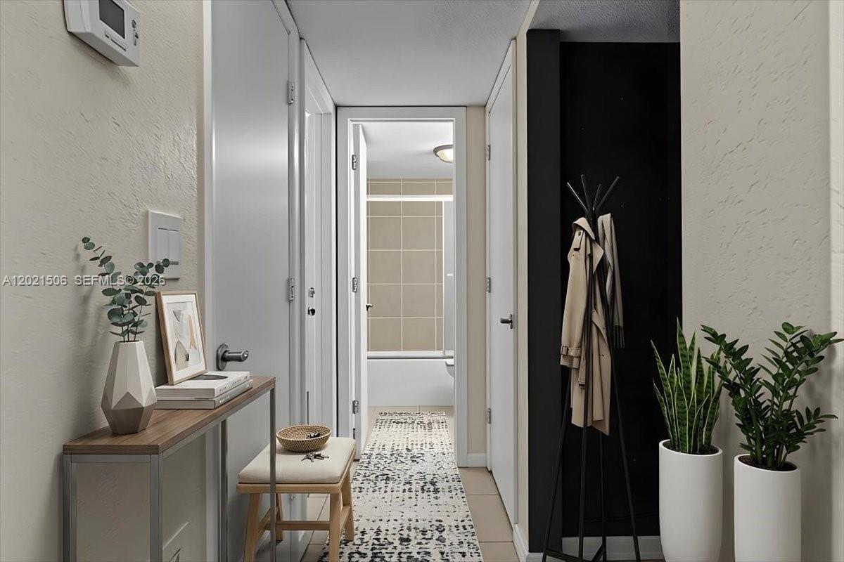 CONDO 5 OF SABAL PALM CON - Residential
