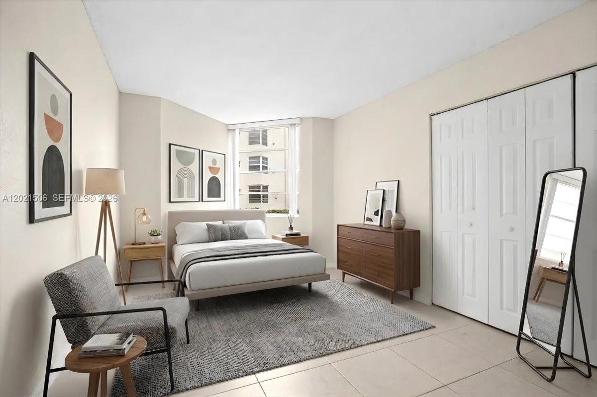 CONDO 5 OF SABAL PALM CON - Residential