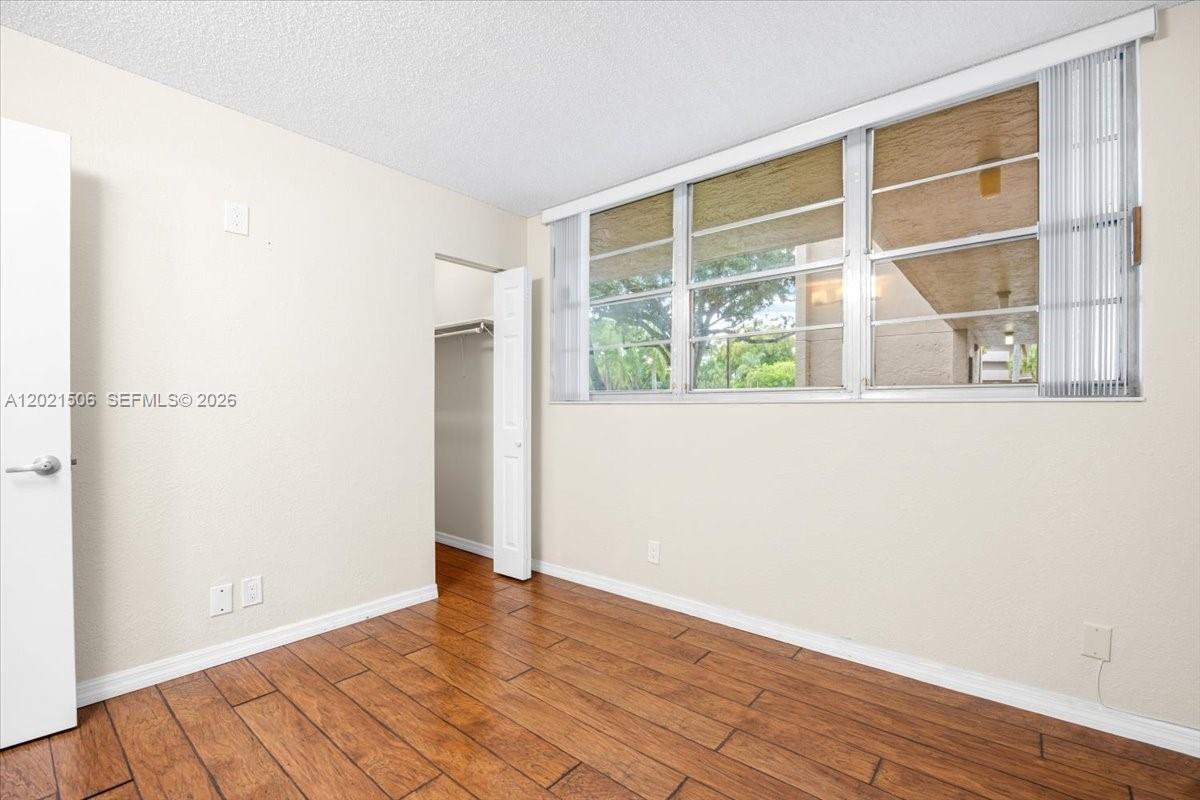 CONDO 5 OF SABAL PALM CON - Residential