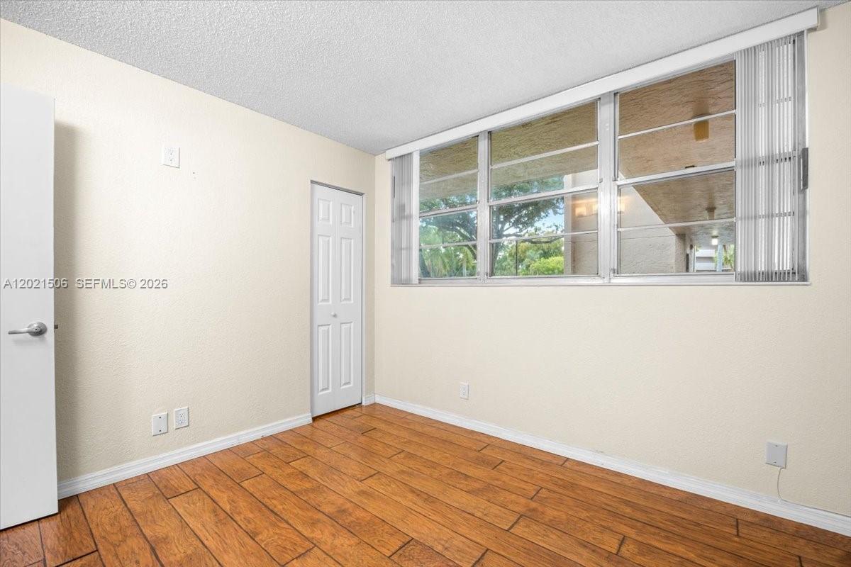 CONDO 5 OF SABAL PALM CON - Residential