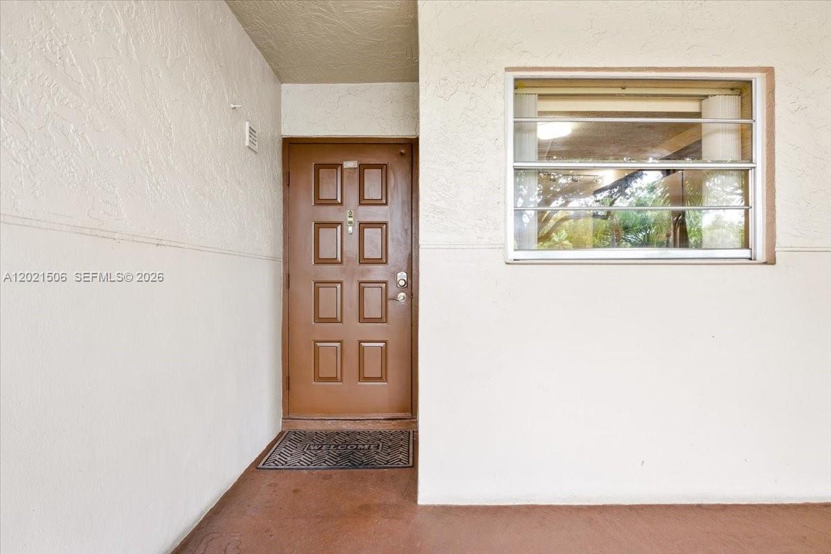 CONDO 5 OF SABAL PALM CON - Residential