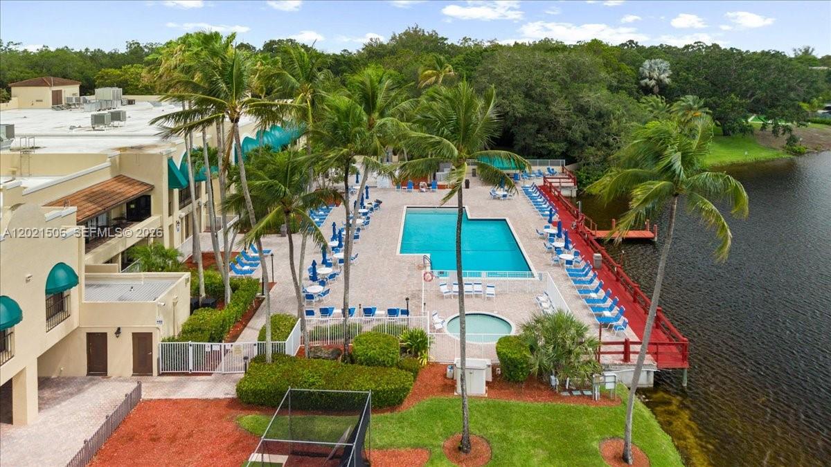 CONDO 5 OF SABAL PALM CON - Residential