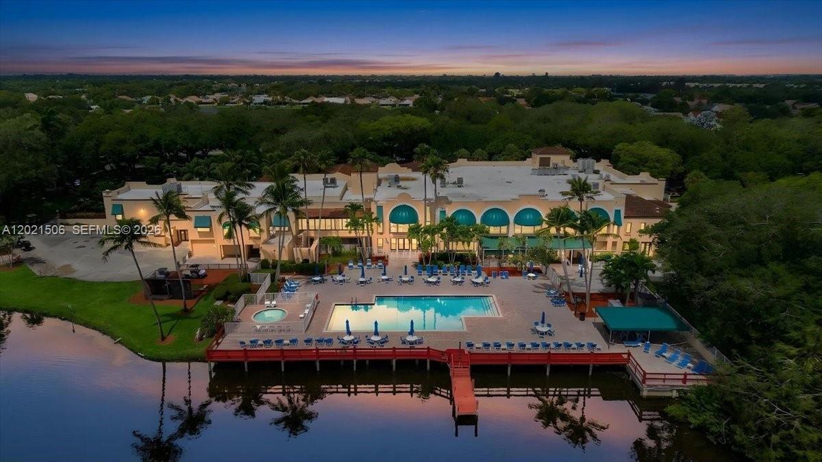 CONDO 5 OF SABAL PALM CON - Residential