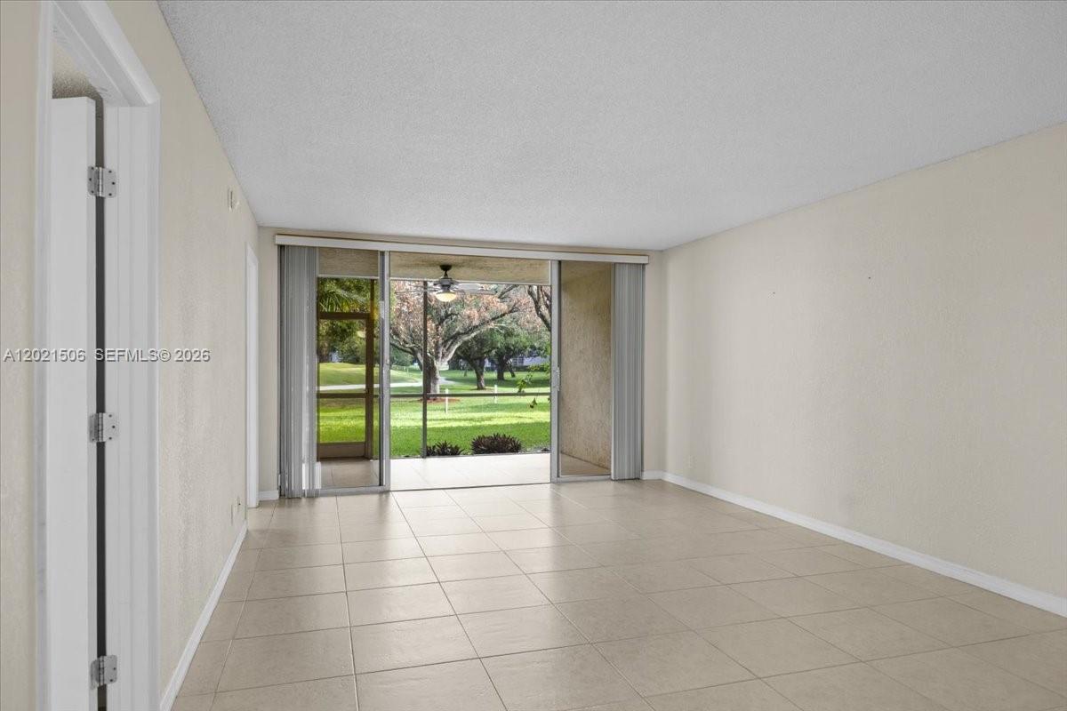 CONDO 5 OF SABAL PALM CON - Residential