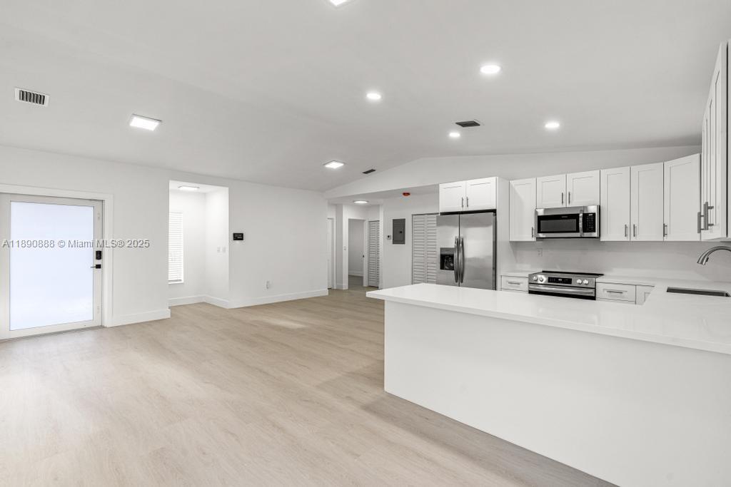 ALBA GARDENS SEC 3 - Residential