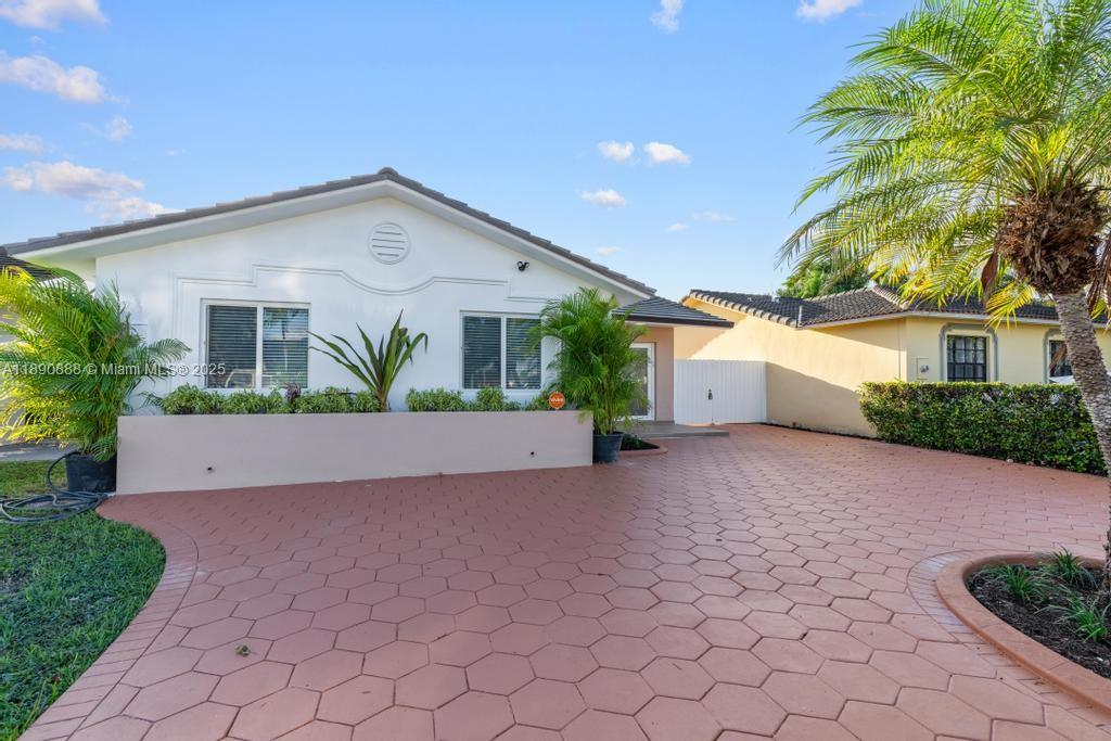 ALBA GARDENS SEC 3 - Residential