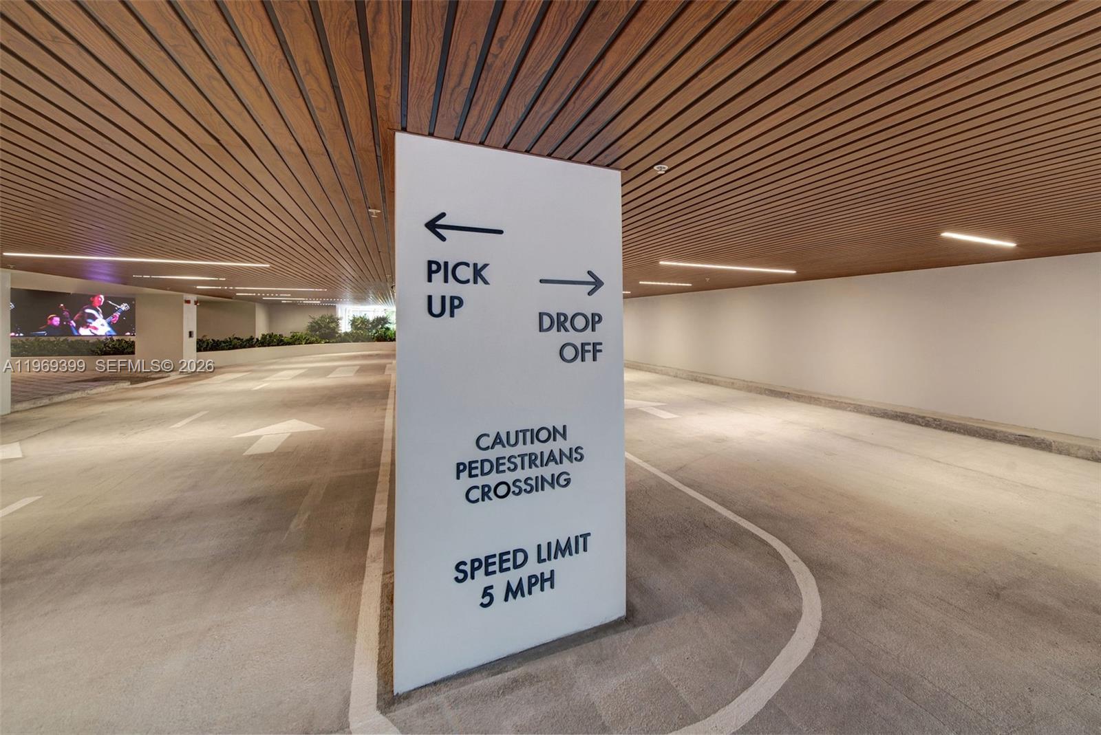 Flamingo Point - Residential Lease