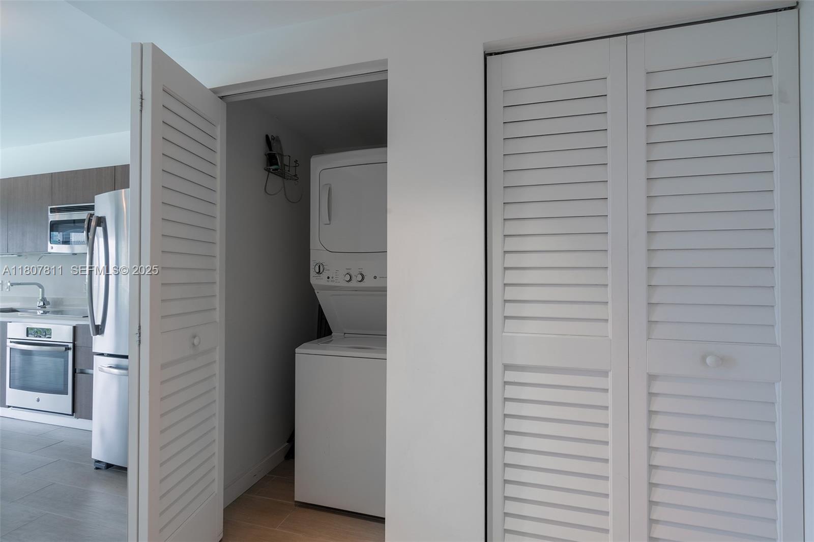 LE PARC AT BRICKELL CONDO - Residential