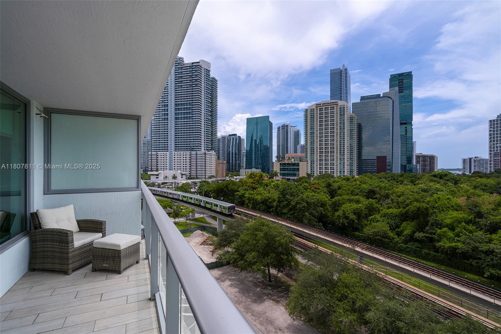 LE PARC AT BRICKELL CONDO - Residential