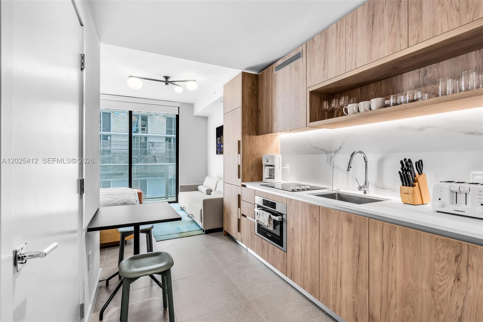 11 NE 6th St 2608