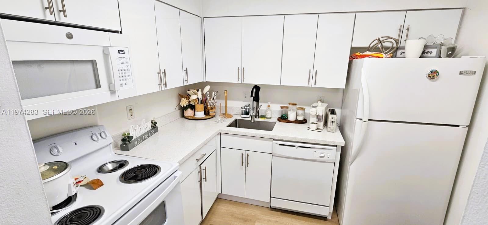 DORAL GARDENS II CONDO - Residential