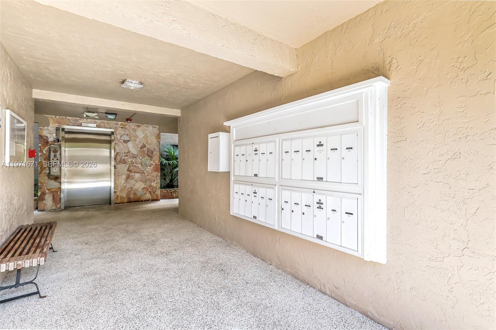 SUMMERTREE VILG CALIF CL - Residential