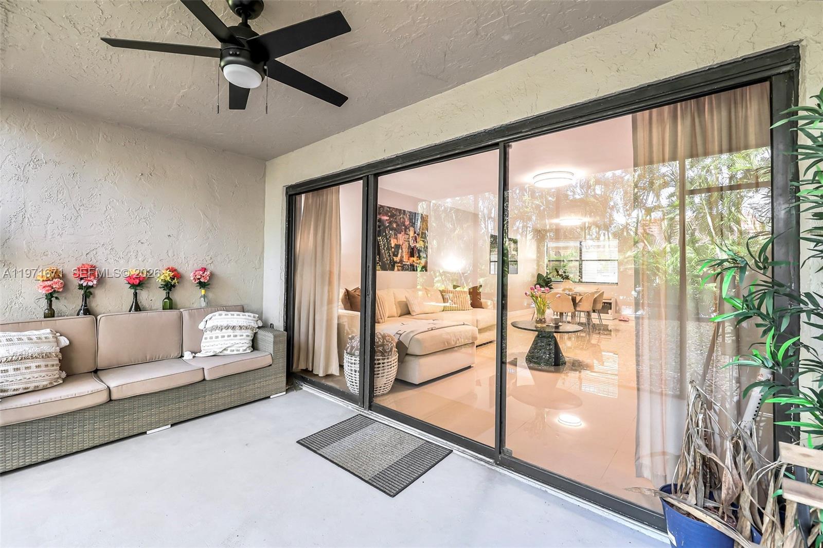 SUMMERTREE VILG CALIF CL - Residential