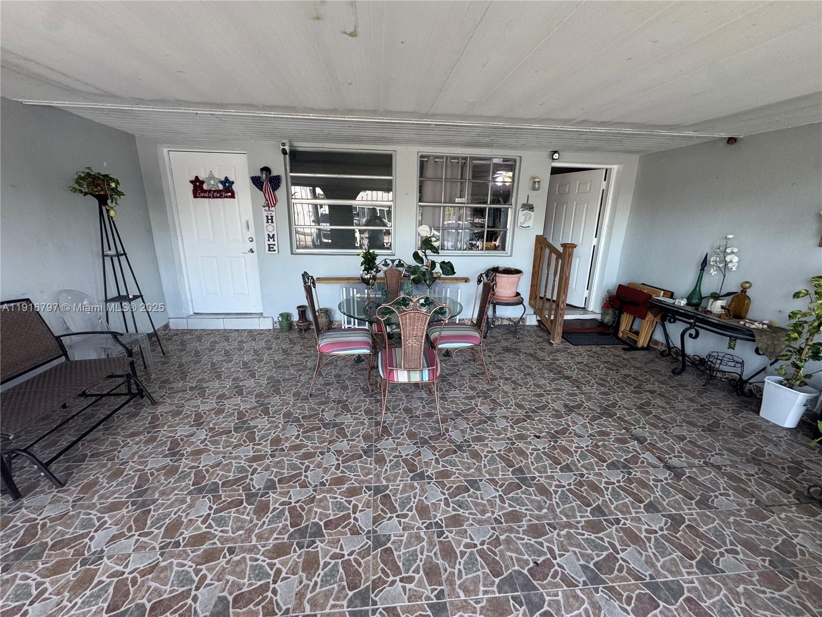 SWEETWATER GROVES .14 AC - Residential Income