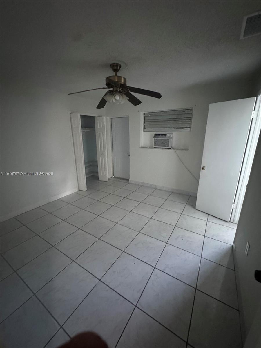 SWEETWATER GROVES .14 AC - Residential Income