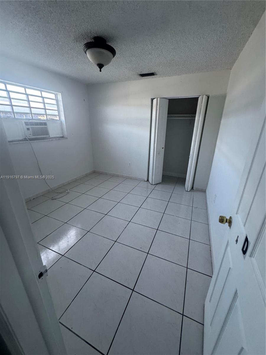 SWEETWATER GROVES .14 AC - Residential Income