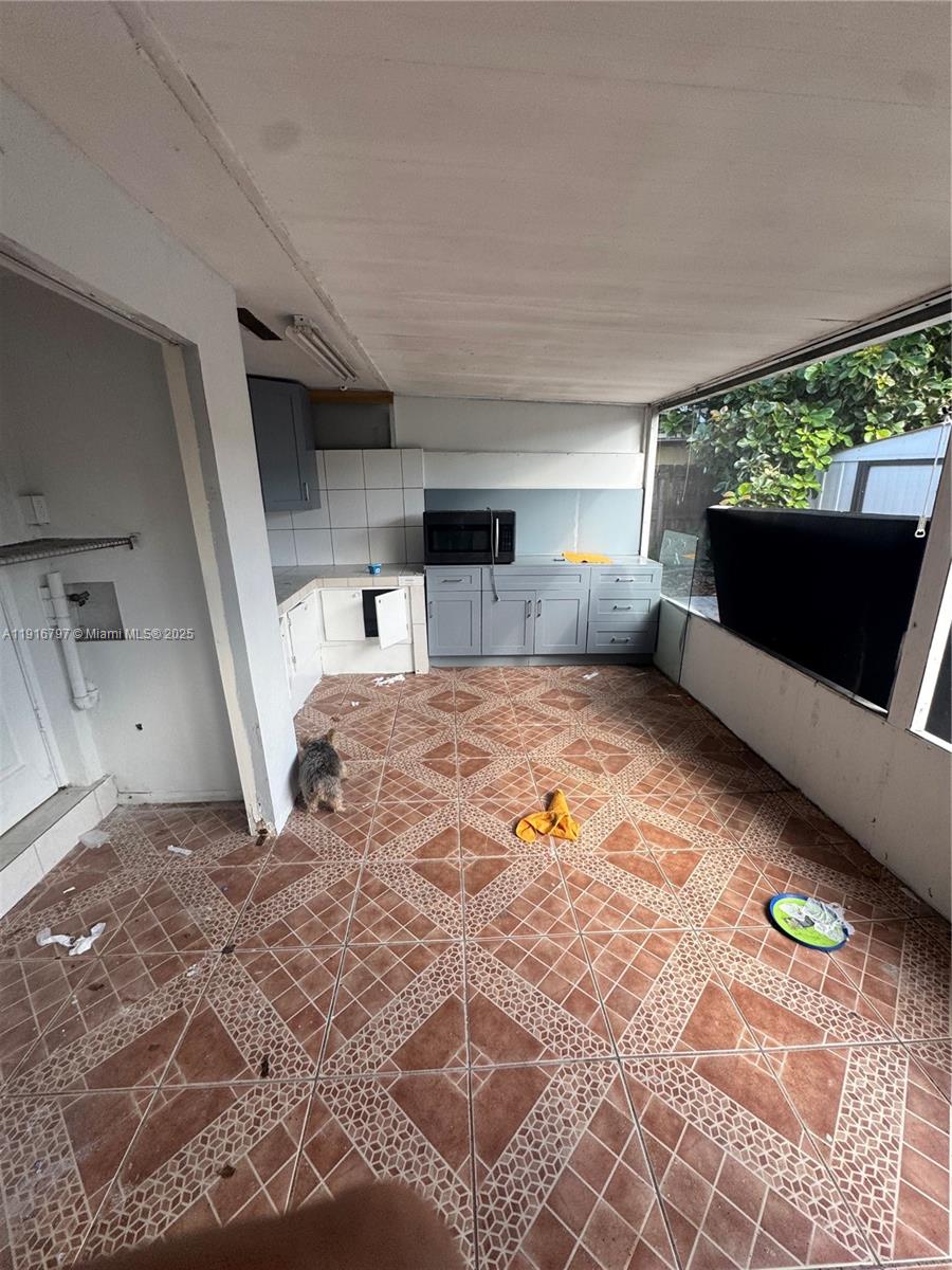 SWEETWATER GROVES .14 AC - Residential Income