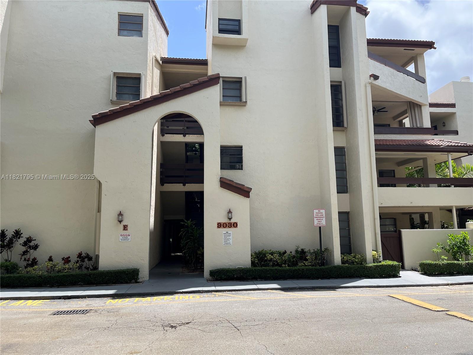 9030 SW 125th Ave E-104