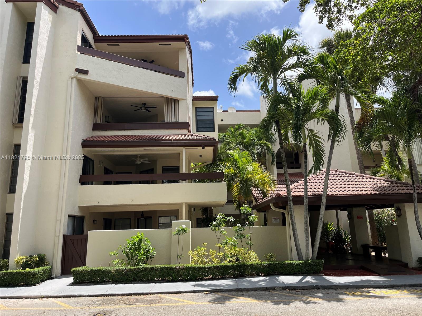 9030 SW 125th Ave E-104