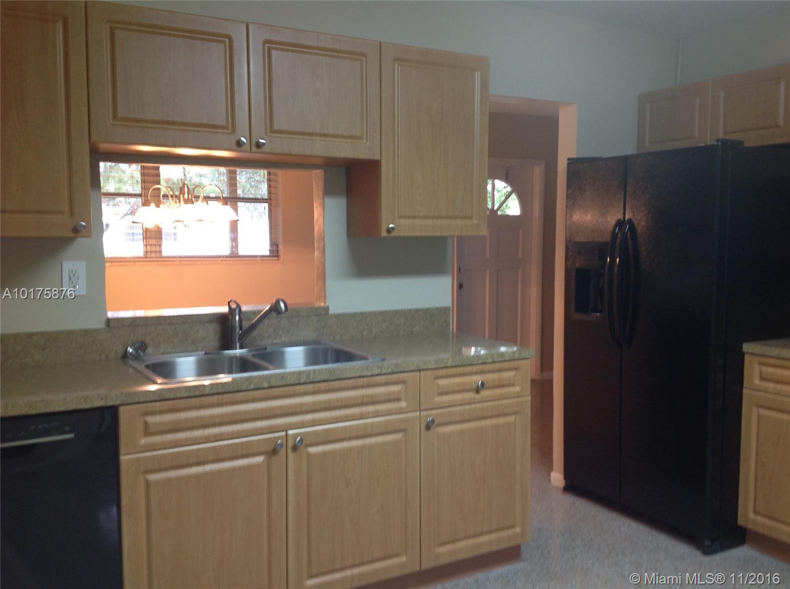 Twin Lakes Homes 47-15 B - Residential