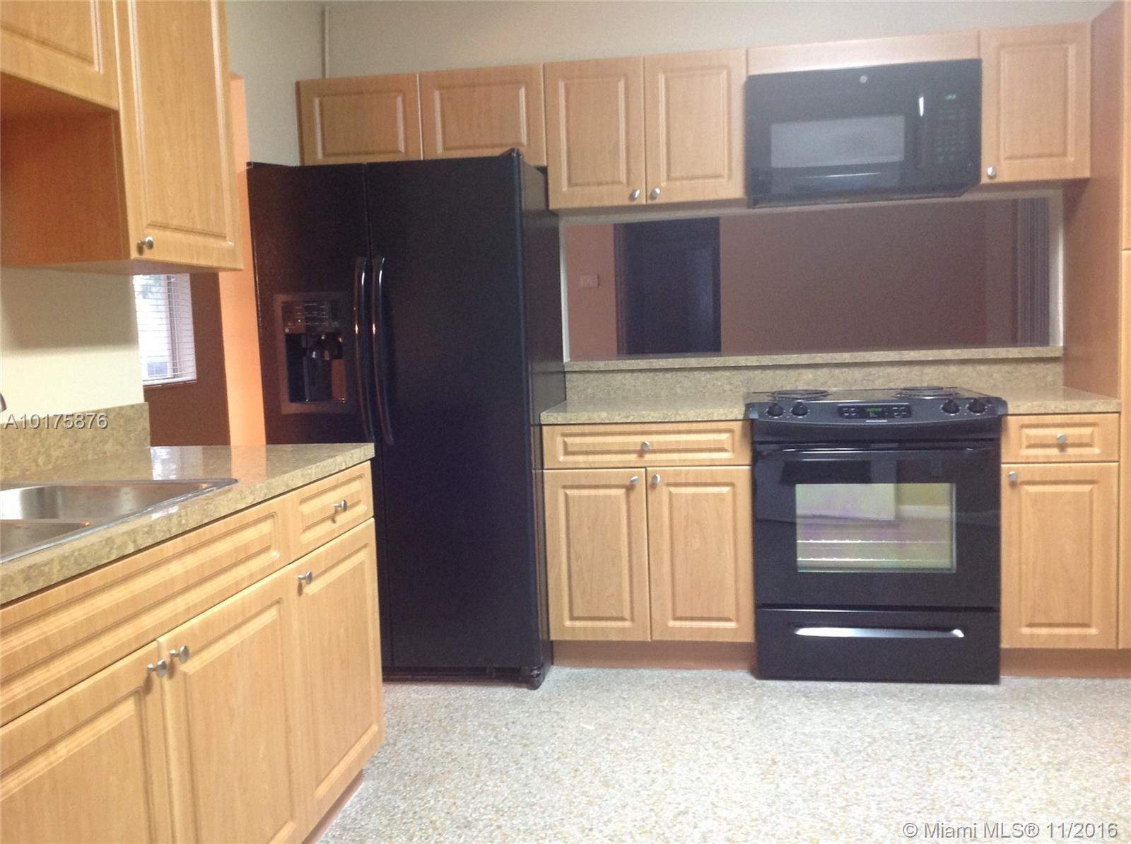 Twin Lakes Homes 47-15 B - Residential