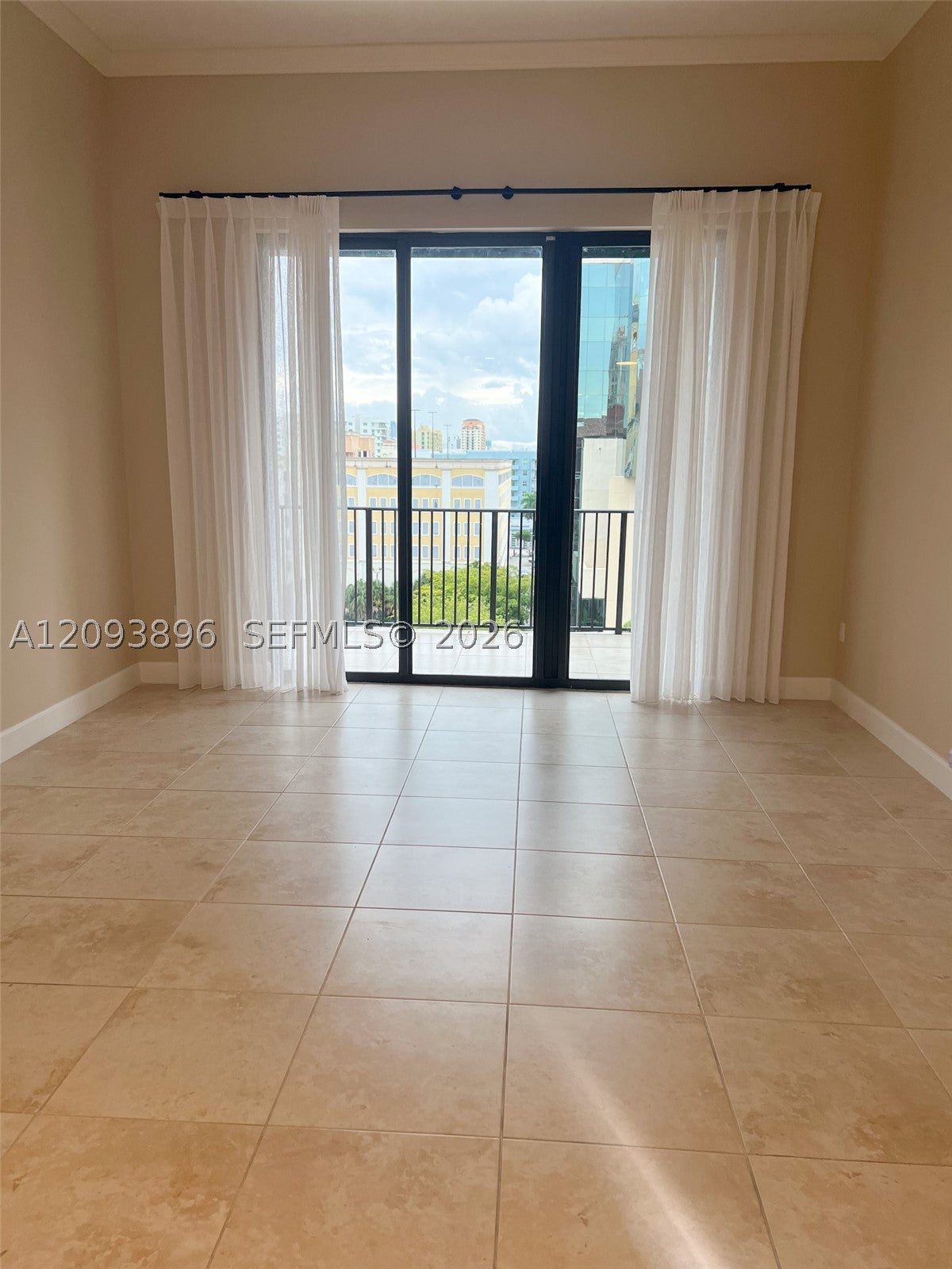 100 Andalusia Ave PH-8