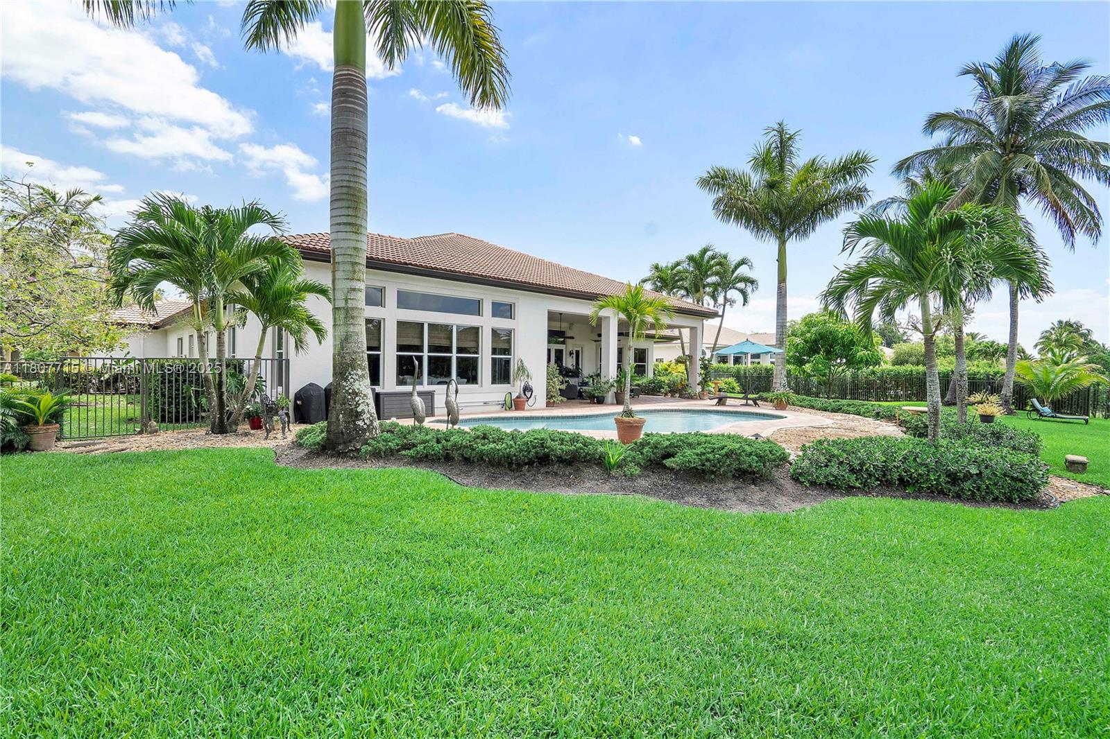 RIVERSTONE - Residential