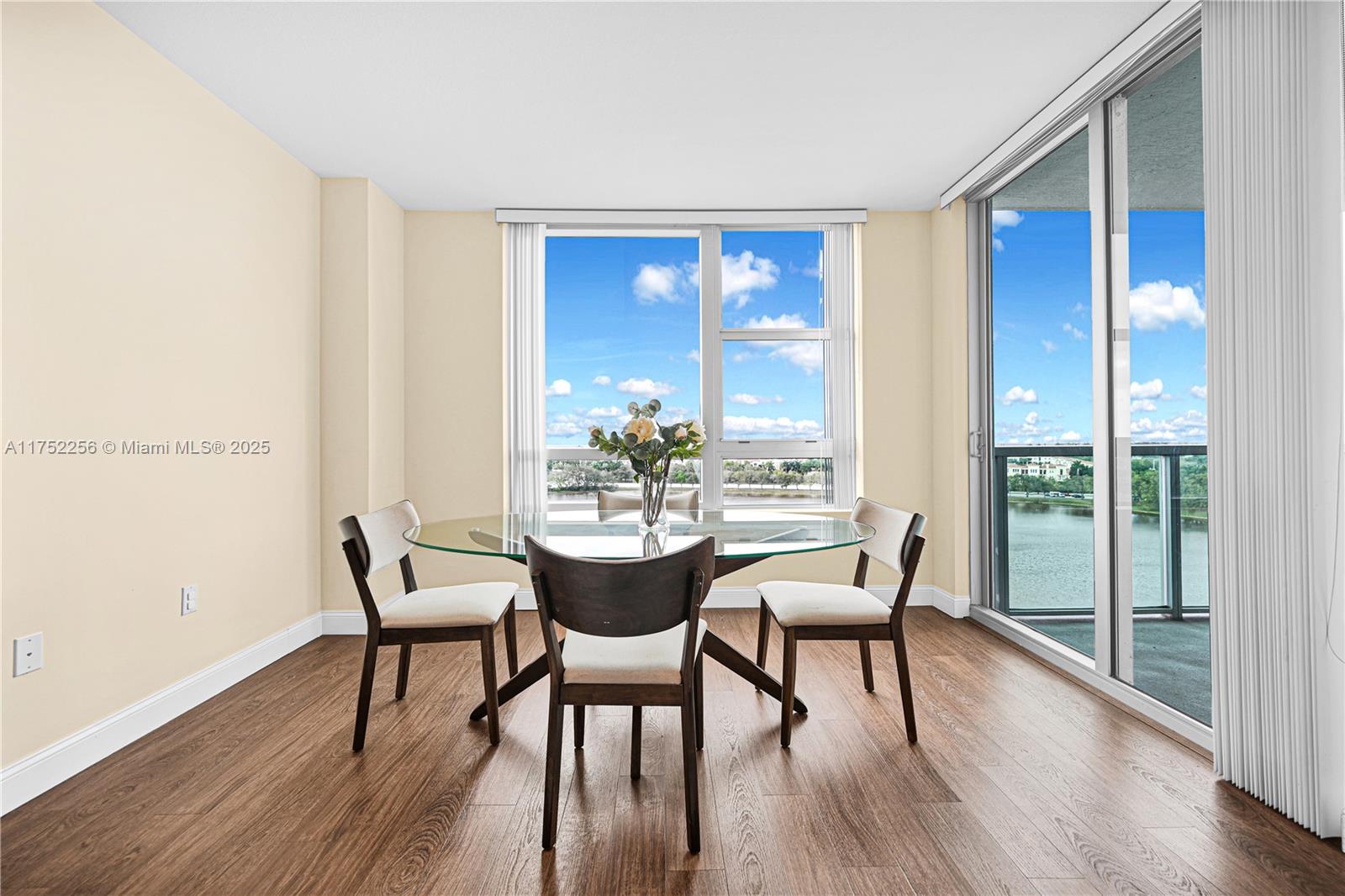 Property for Sale at 2681 N Flamingo Rd 1103S, Sunrise, Miami-Dade County, Florida - Bedrooms: 2 
Bathrooms: 2  - $350,000