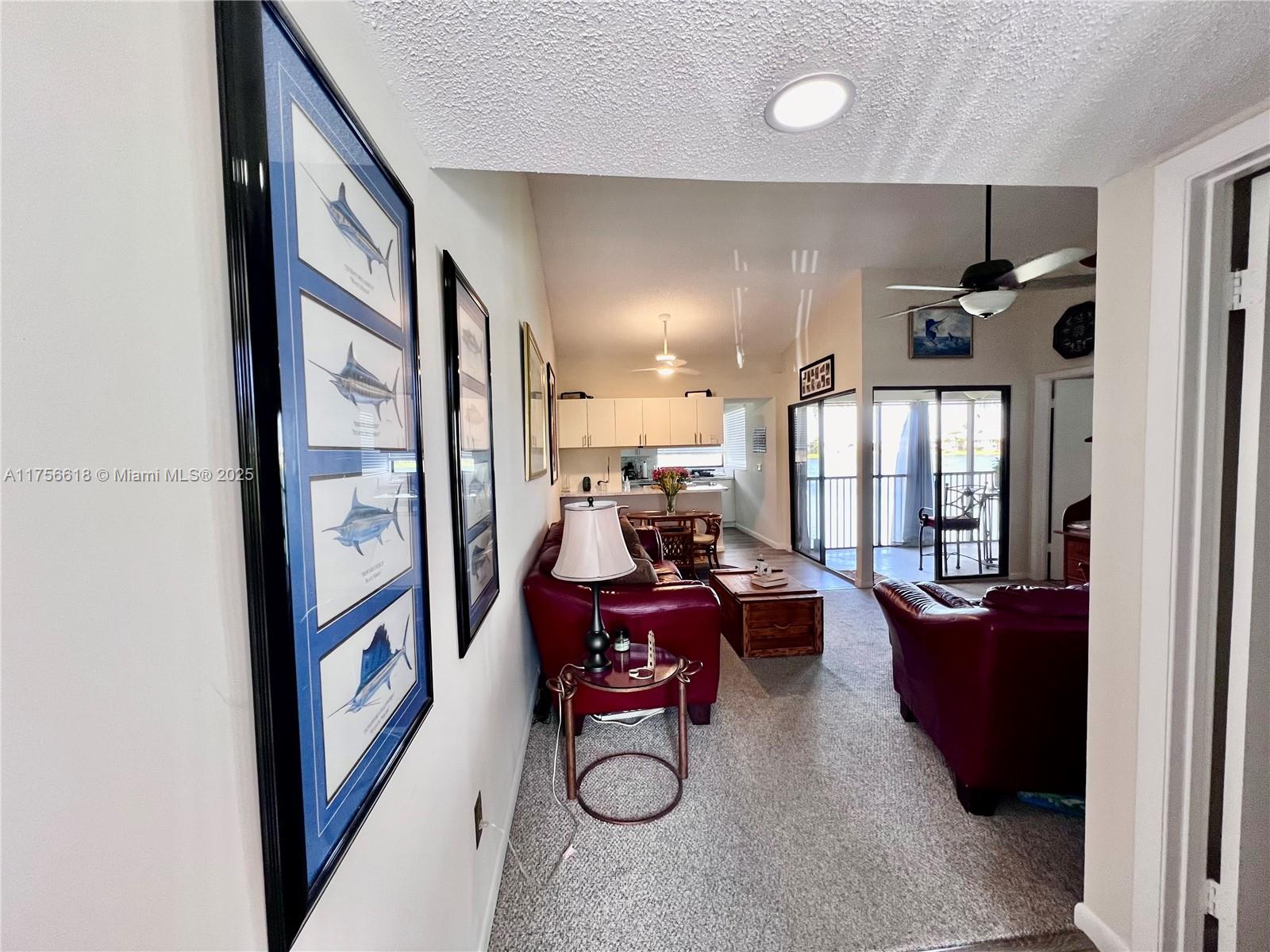 LAKESHORE CONDO 7 - Residential