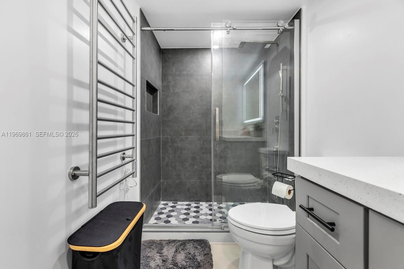 OCEANVIEW BUILDING B COND - Residential