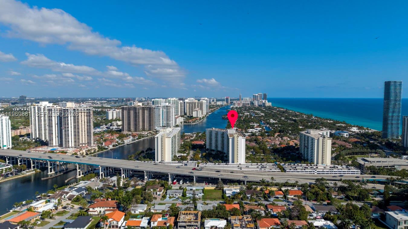 OCEANVIEW BUILDING B COND - Residential